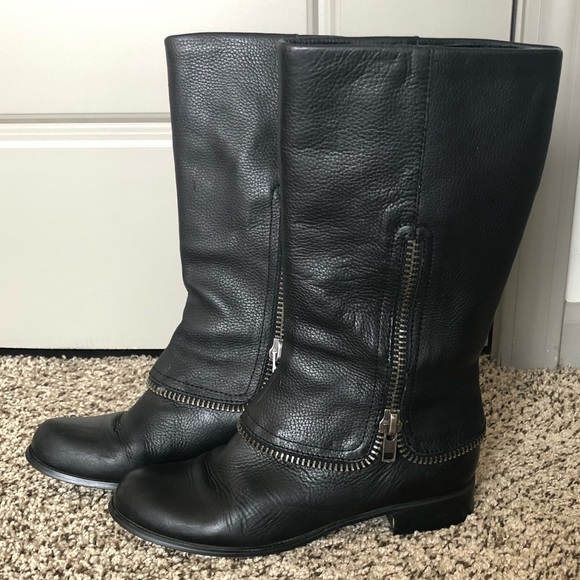 🎉 Leather Boots 🎉 - Picture 2 of 13